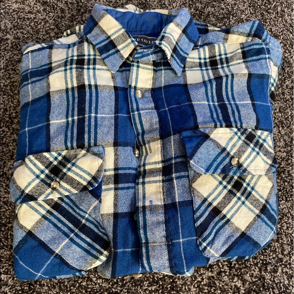 Button up blue and white flannel